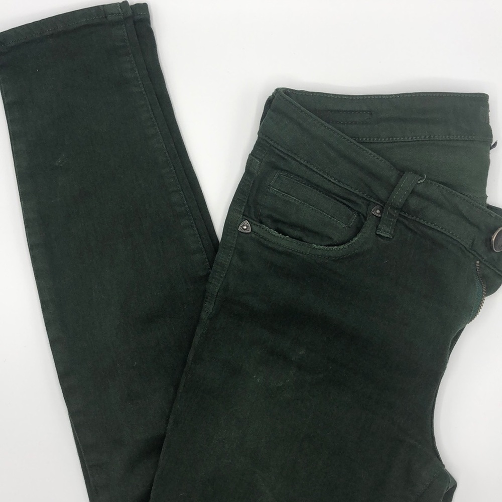 stretch pants in green from KUT